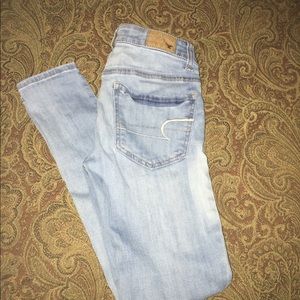 American Eagle AEO Light Wash Jegging Sz 00 Short